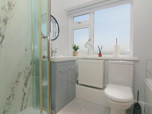House for sale in Pudsey, West Yorkshire