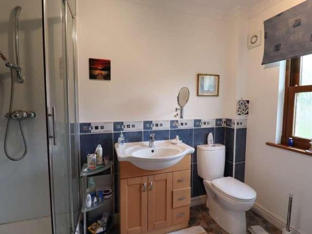 House for sale in Woodside
