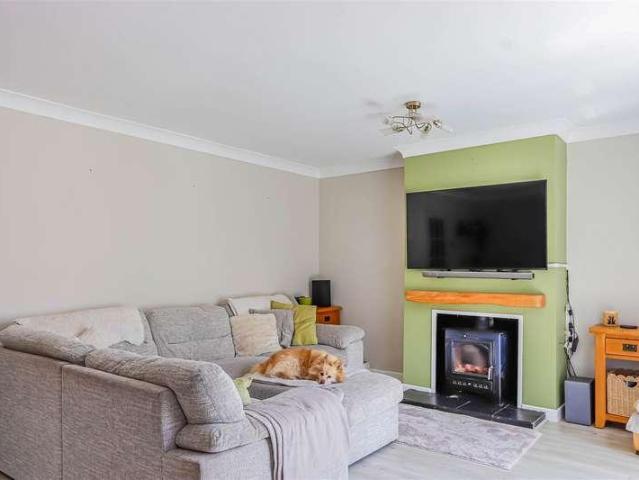 House for sale in Gibbonsdown, Barry