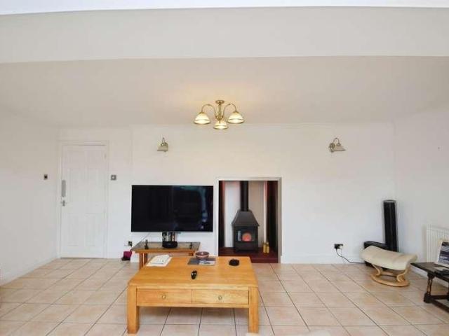 House for sale in Llanfihangel Aberbythych, Wales