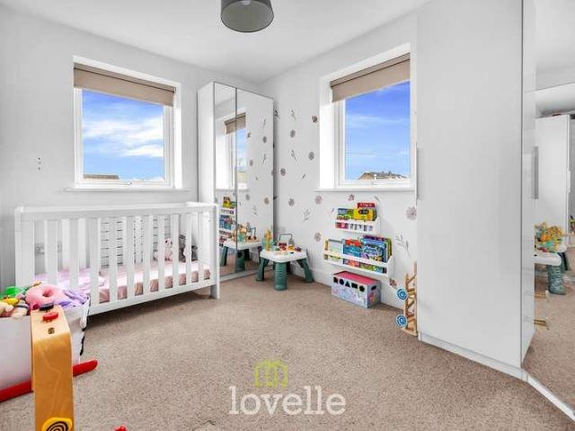 House for sale in Laceby