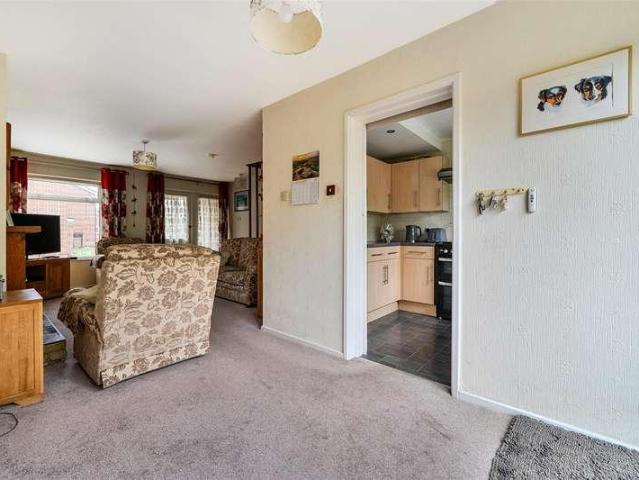 House for sale in Emmbrook, Wokingham
