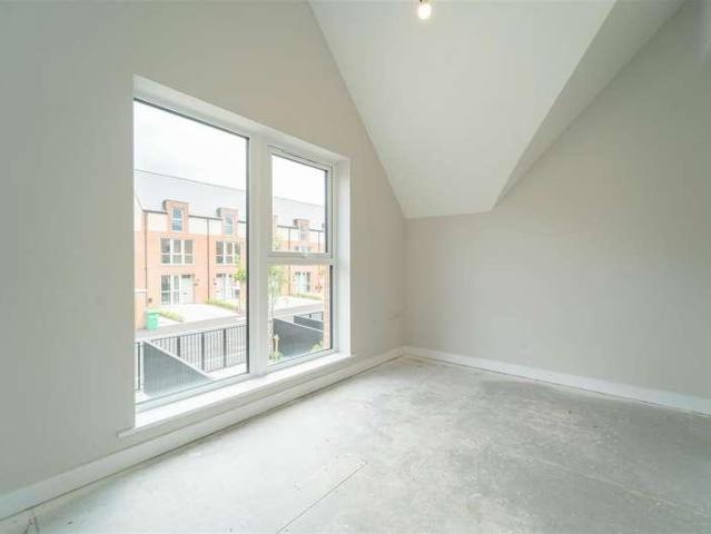 House for sale in Georgia, Greater Manchester