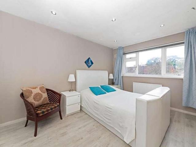 House for sale in Greater London