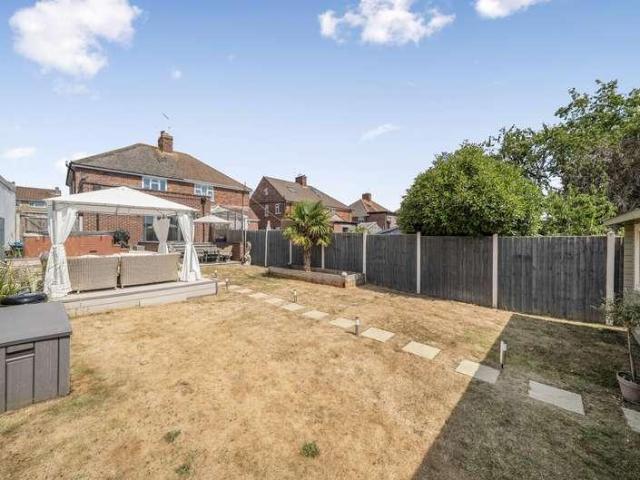 House for sale in Preston Plucknett, Yeovil