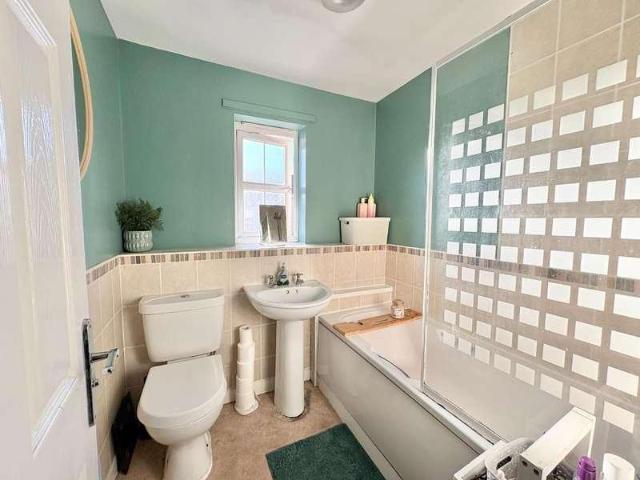 House for sale in Toronto, Bishop Auckland