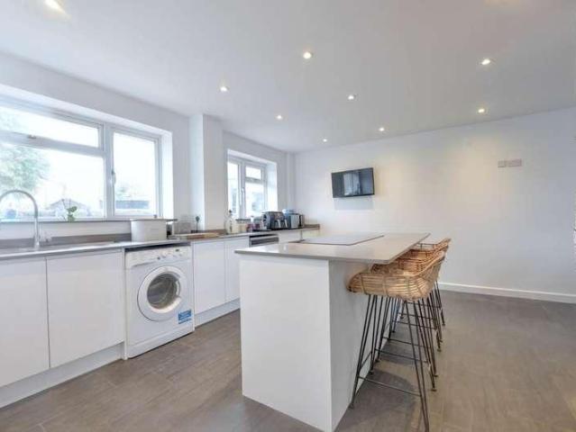 House for sale in Berrick Salome, Oxfordshire