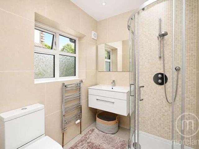 House for sale in Golders Green Estate, Greater London