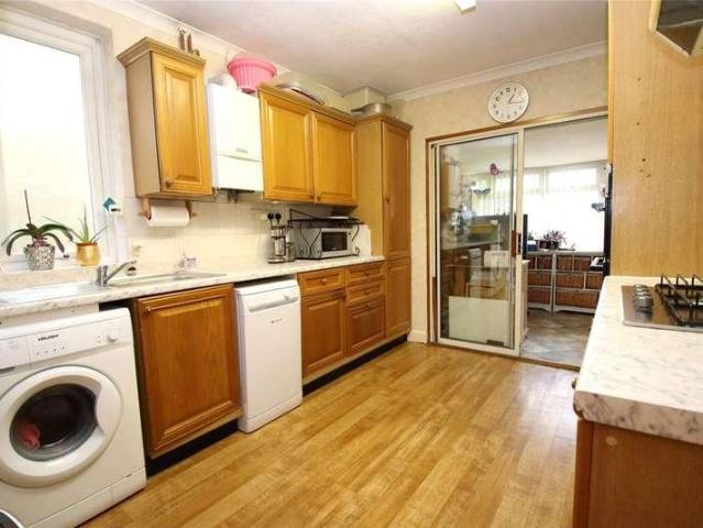 House for sale in Pouchen End, Hertfordshire