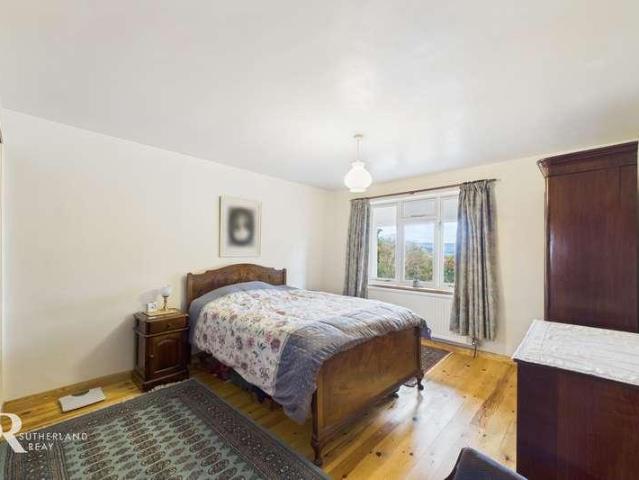 House for sale in Hockerley, Charlesworth