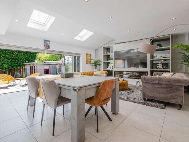 House for sale in Appleton, Warrington