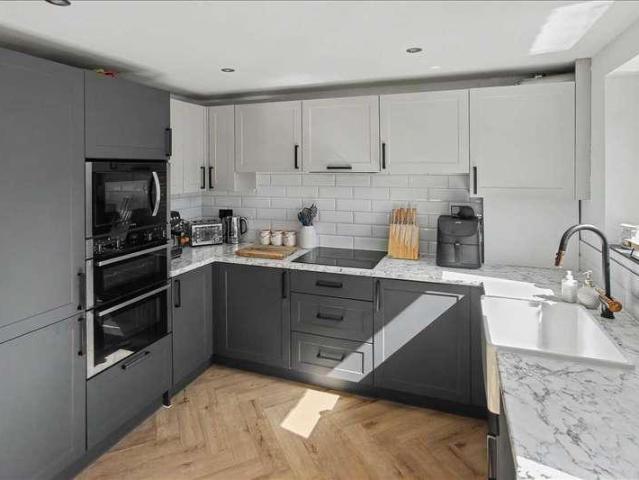 House for sale in Underwood, East Midlands