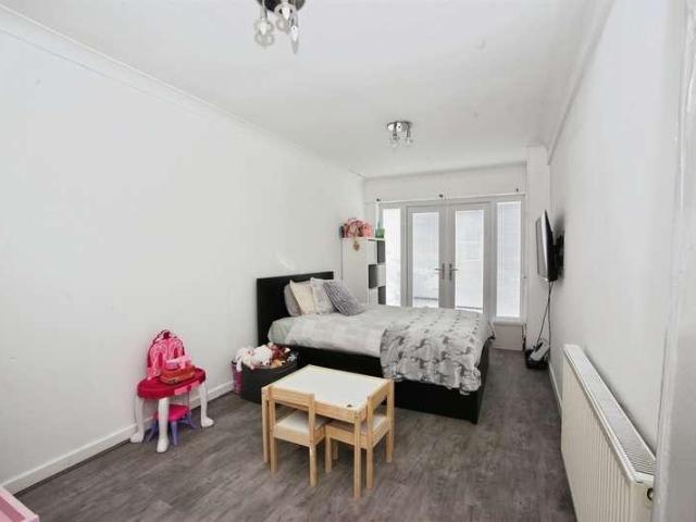 House for sale in Llantrisant, Wales