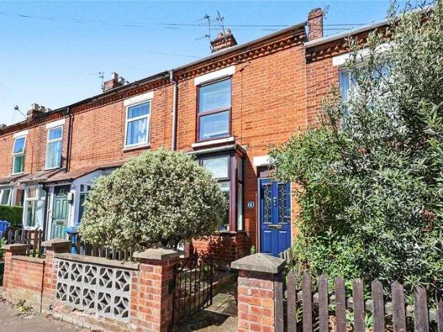 House for sale in New Catton, East Bank