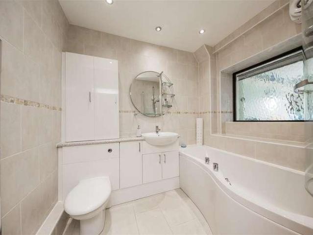 House for sale in Wrotham, Bourne Vale