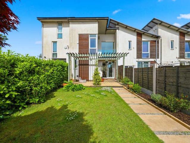House for sale in Georgia, Greater Manchester