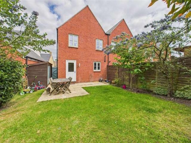 House for sale in Fossebridge, Gloucestershire