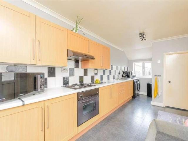 House for sale in Brompton, Gillingham
