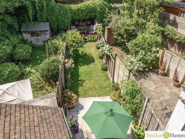 House for sale in Widmore, Greater London