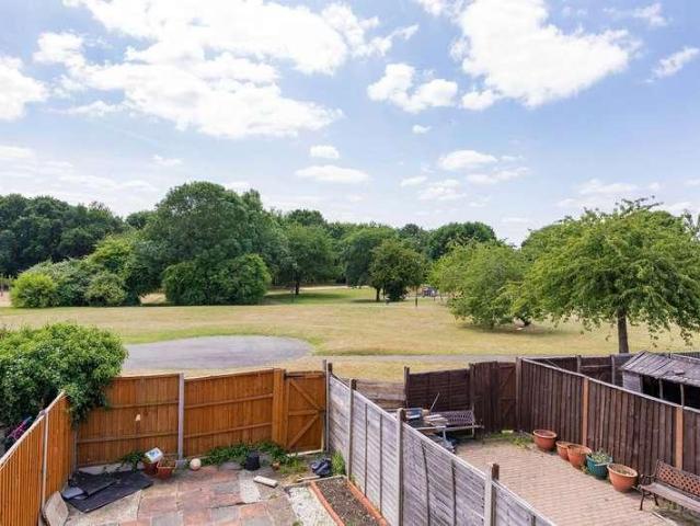 House for sale in Slough, Cippenham