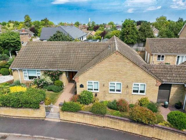 House for sale in Royston, North Hertfordshire