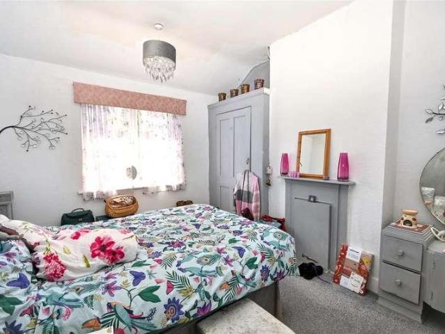 House for sale in Roselands, Eastbourne