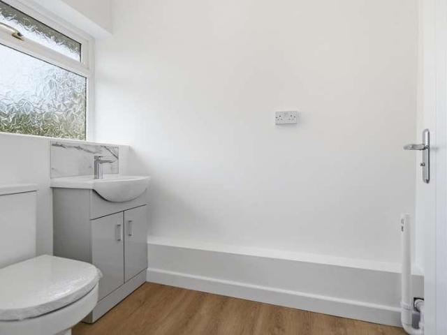 House for sale in Barnard's Green, Forthampton