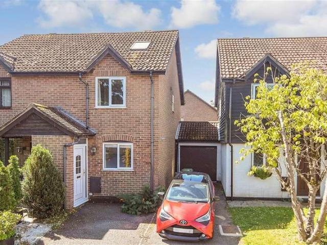 House for sale in Uckfield, Cross In Hand