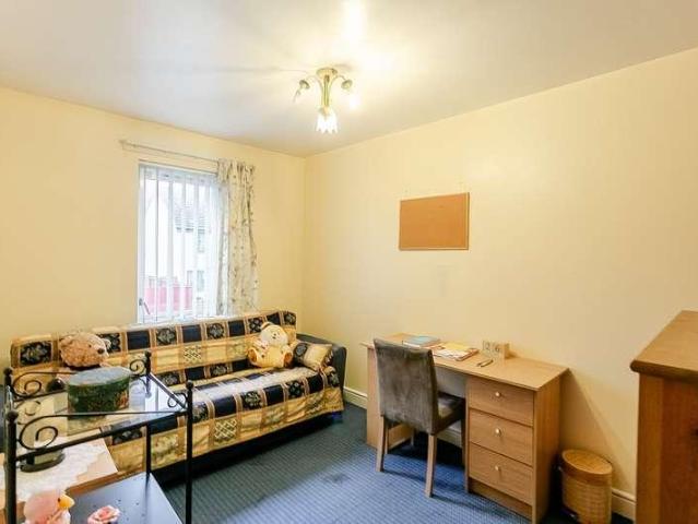 House for sale in Niddrie Mains, Craigmillar