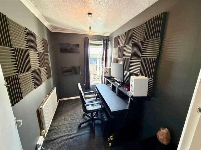 House for sale in Ogmore Valley, Evanstown