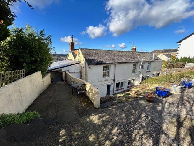 House for sale in Bromsberrow Heath, Gloucestershire