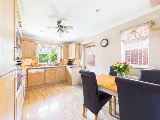House for sale in Warndon, Worcestershire