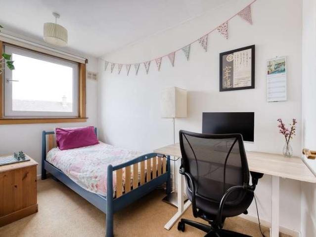 House for sale in Newbridge, Lochend House for sale in Newbridge, Lochend