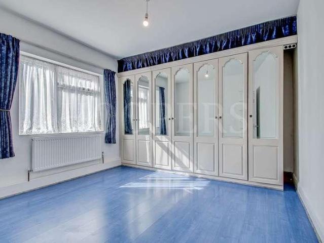 House for sale in Greater London