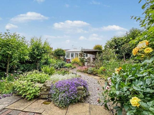 House for sale in Brown Edge, Roby Mill