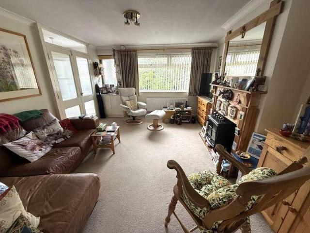 House for sale in Brixington, Budlake
