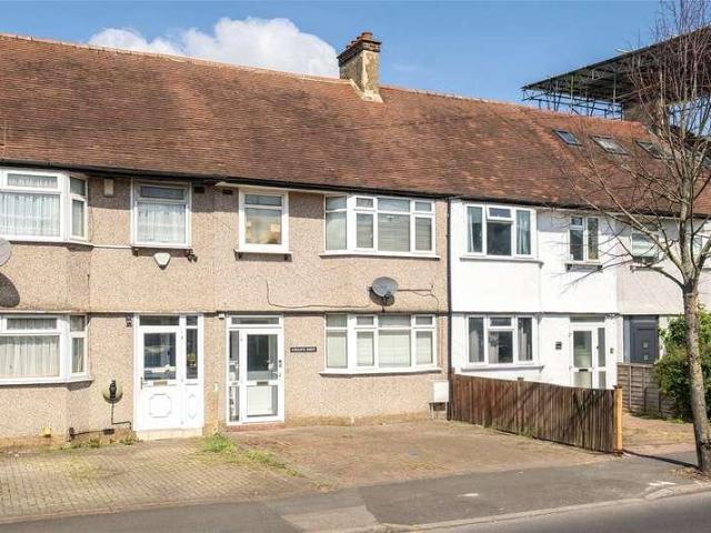 House for sale in London Borough of Merton, Mitcham