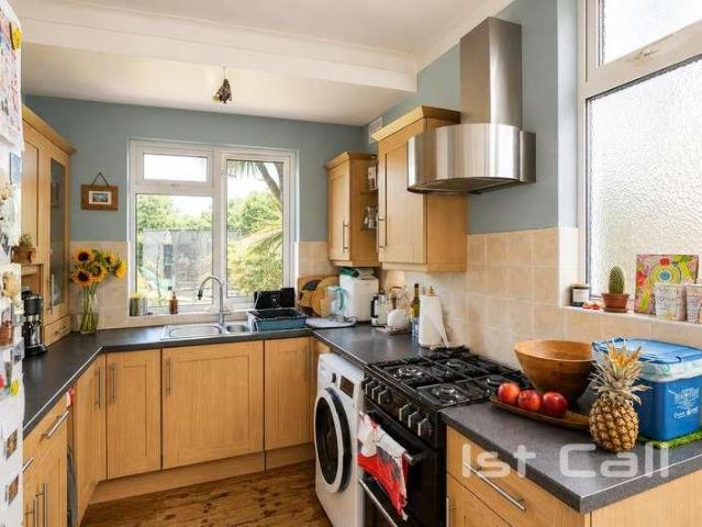 House for sale in Alton Barnes, Essex