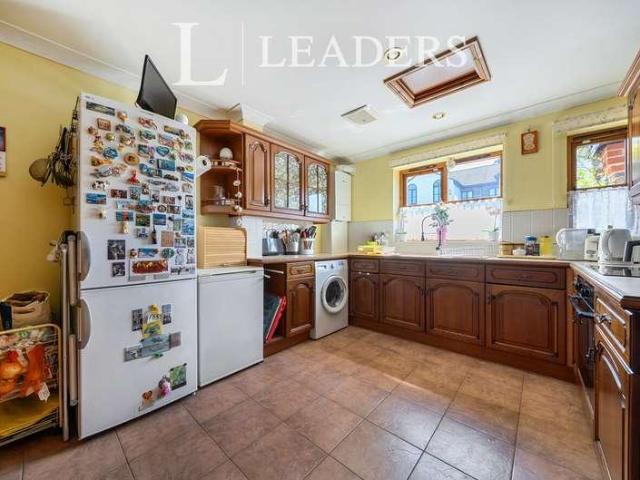 House for sale in Brook Street, Bourne Vale