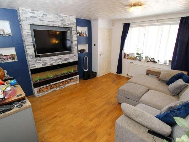 House for sale in Glenvale Park, Wellingborough