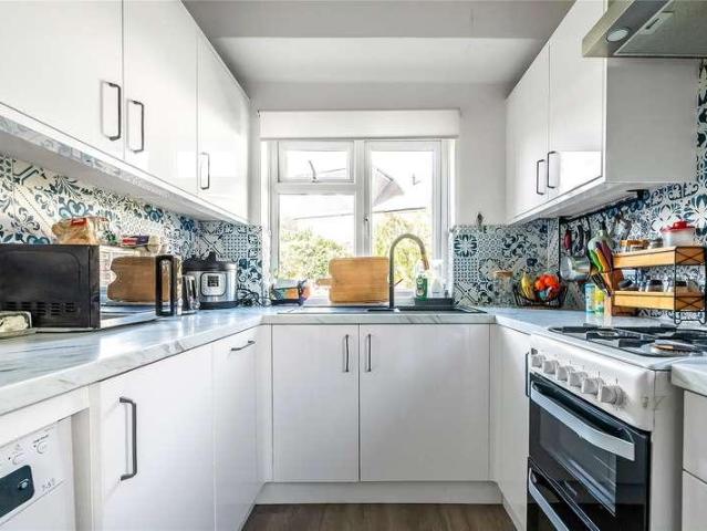 House for sale in Stoughton, Guildford