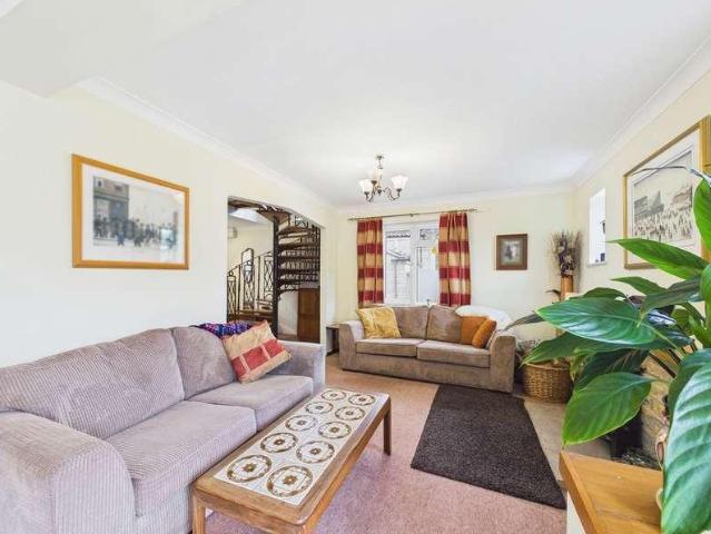 House for sale in Somerton, Somerset