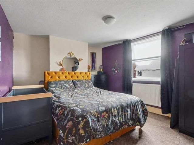 House for sale in Eastwood, Attenborough