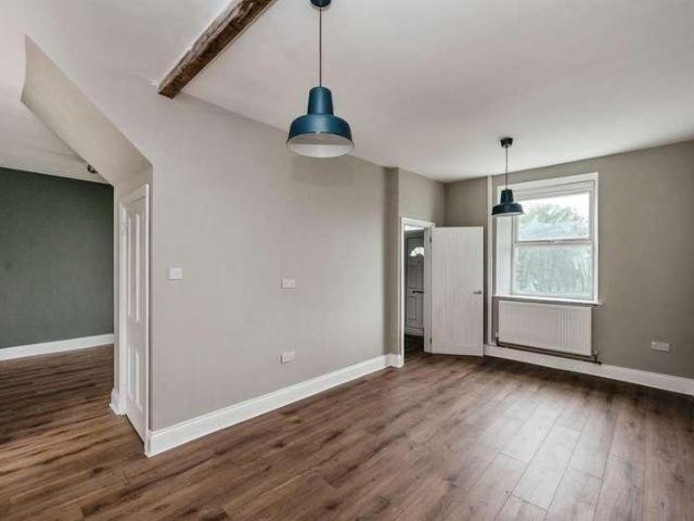 House for sale in Ystalyfera