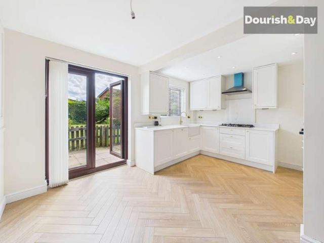 House for sale in Baswich, Staffordshire
