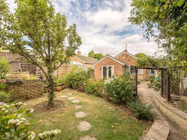 House for sale in South Hinksey, Dromore