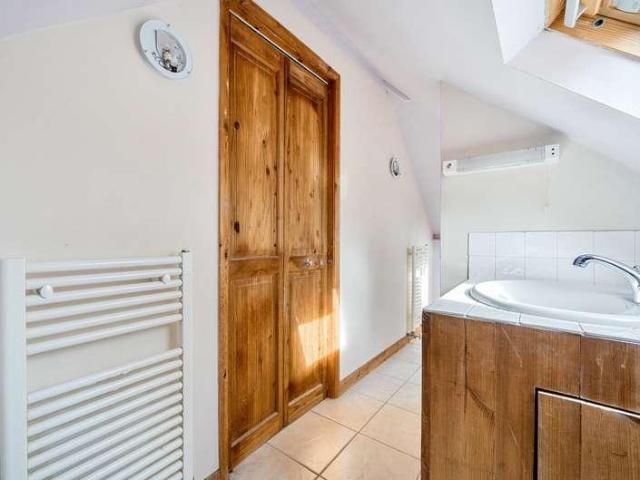 House for sale in Farncombe, Waverley