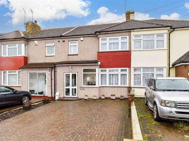 House for sale in London Borough of Havering, Greater London