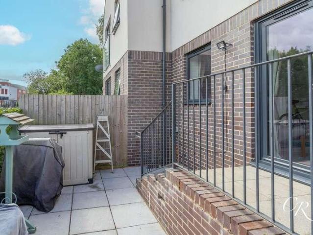 House for sale in Alstone, Golden Valley