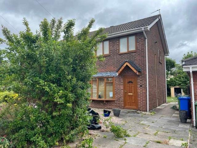 House for sale in Hood Manor, Warrington